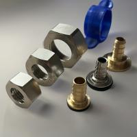 Гайка накидная