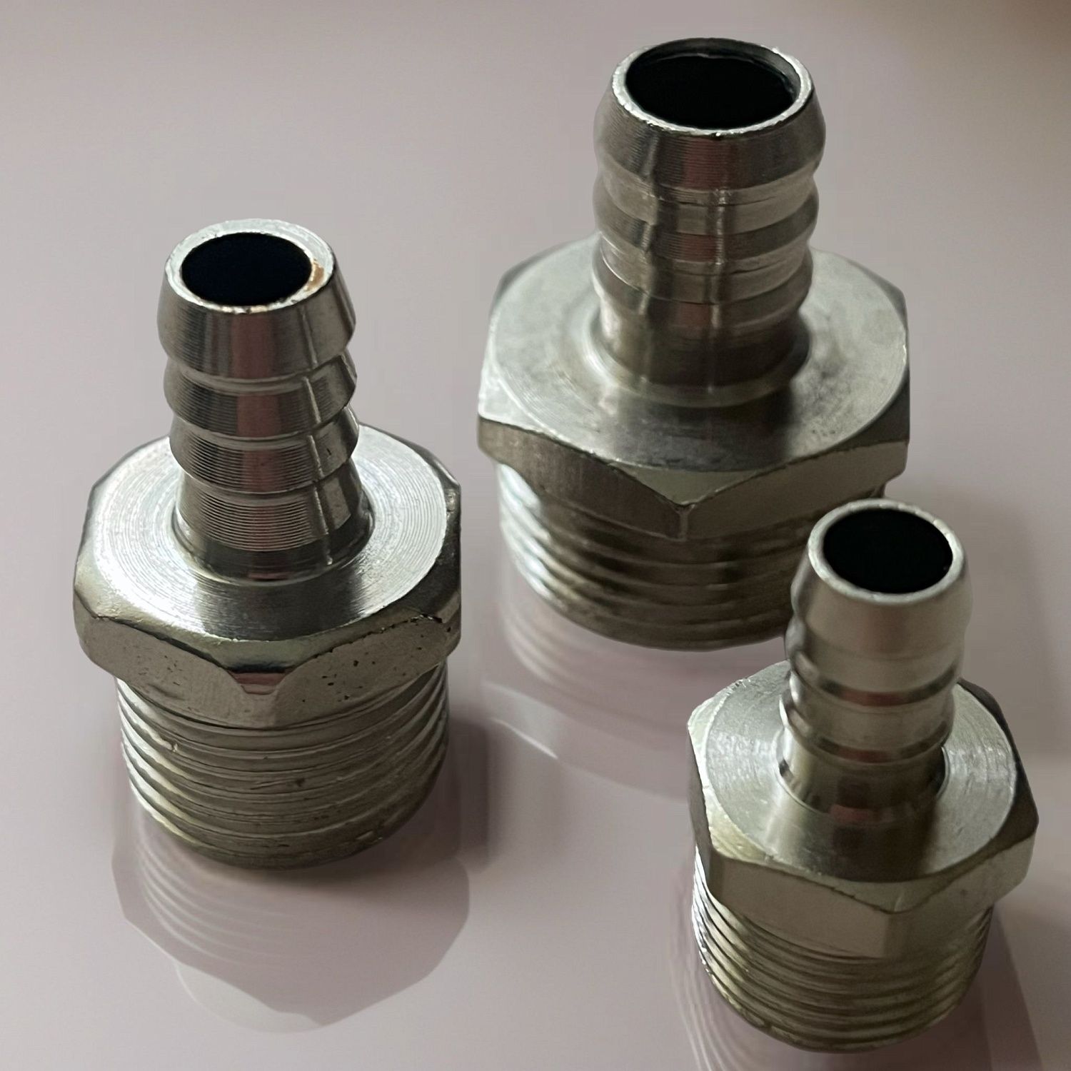 Поставка комплектующих для производства гибкой подводки