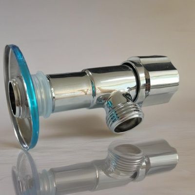 Кран для подключения сантехнических приборов ELKA, серия  ЛЮКС, 1/2" - 1/2", ВР/ВР с отражателем