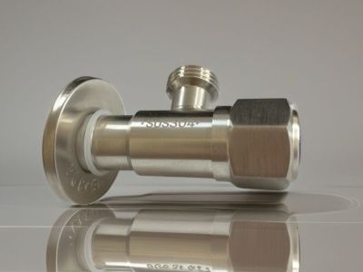 Кран для подключения сантехнических приборов ELKA, серия ПРОФИ, 1/2" - 1/2", ВР/ВР с отражателем